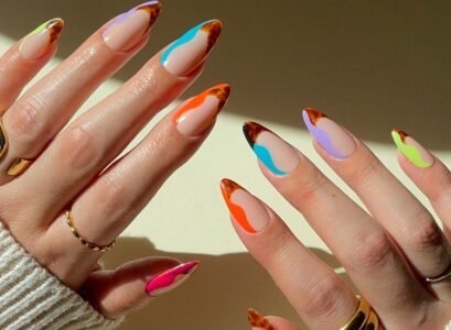 Deconstructed-French-Nails-Manicure-Trend-Summer-2022-Trends
