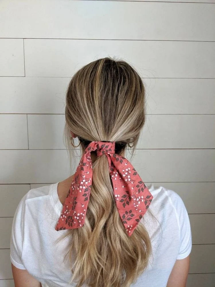 Hairstyles with bandana for straight or curly hair