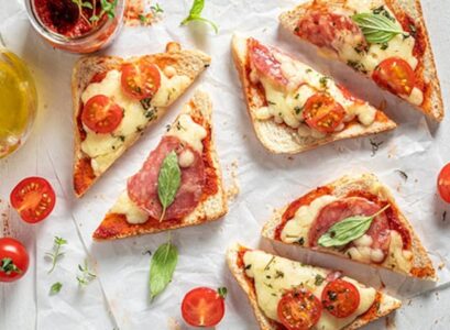 Pizza-toast-recipes-TikTok-Food-trends-2022