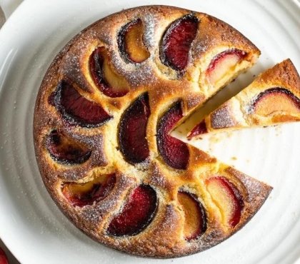Quick-plum-cake-for-your-late-summer-menu-delicious-recipes-for-simple-fruity-desserts