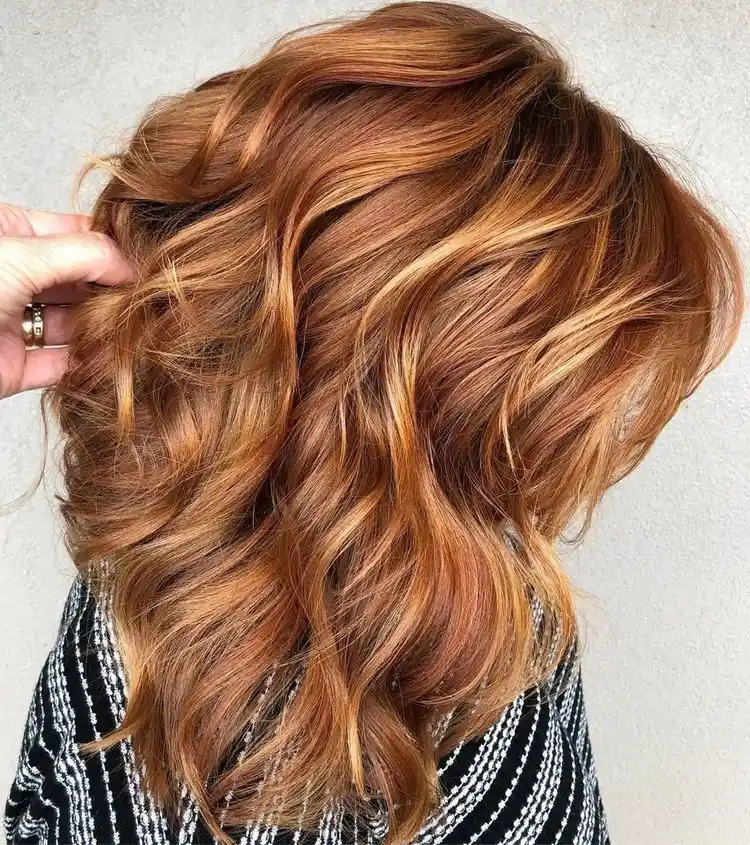 This ginger hair color just screams fall