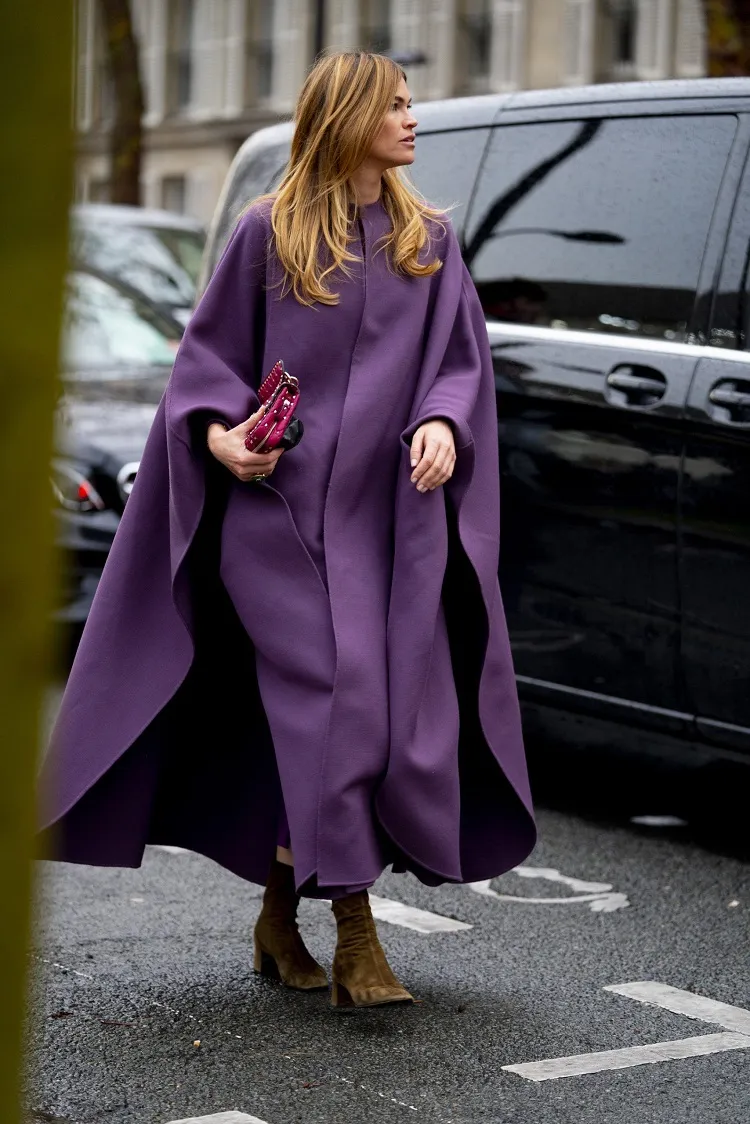 elegant and feminine outfit for fall winter woman deep purple coat
