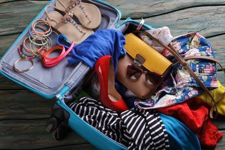 Best Tips & Tricks on How to Pack Shoes in a Suitcase