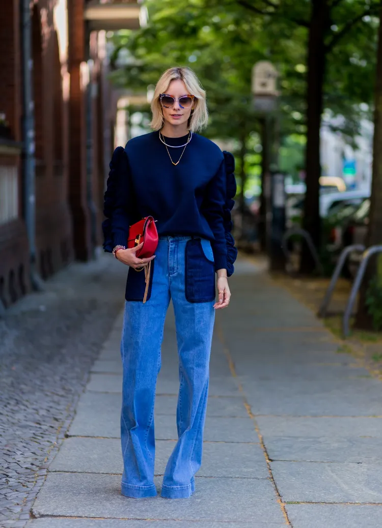 how to wear flared jeans trends for fall 2022