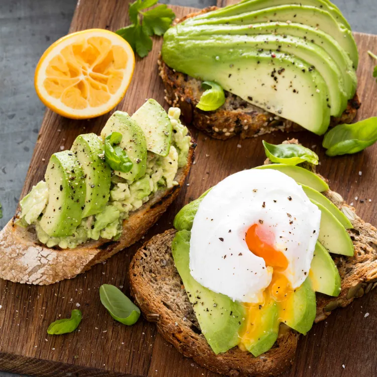 toast egg avocado breakfast burn fat food slimming weight loss