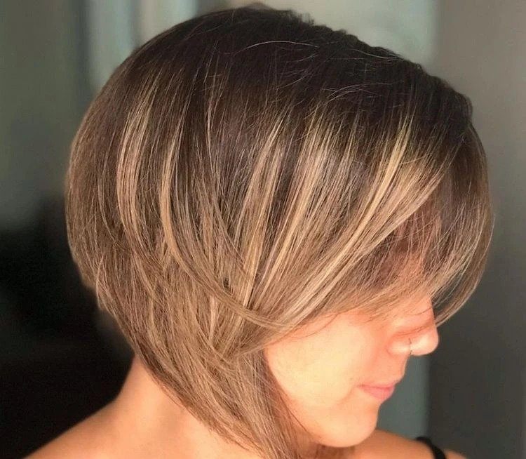 Feathered hair cheap bob