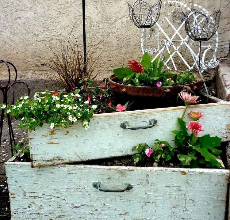 upcycling old furniture pieces DIY garden decoration