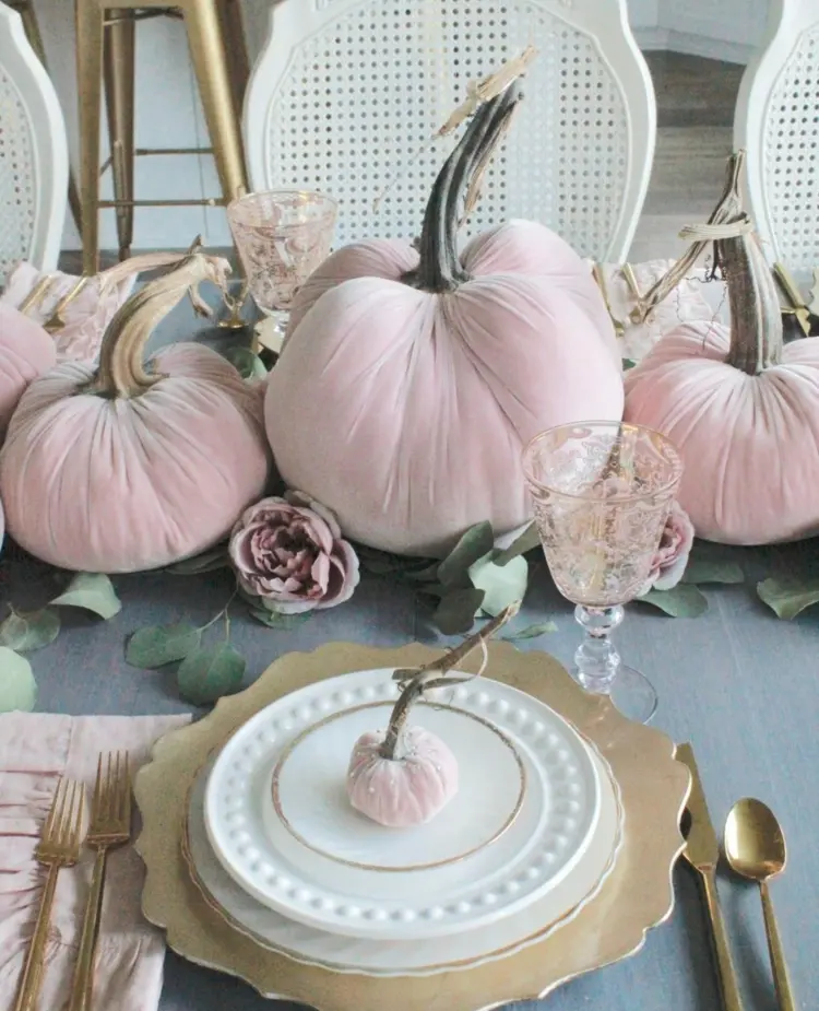 DIY decorative velvet pumpkin romantic fall centerpiece