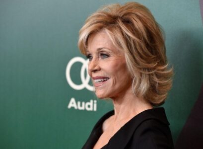 Hair-color-for-women-over-60-hairstyle-trends