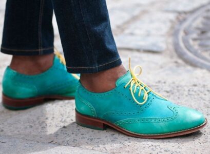 what-to-wear-with-colored-derbies-fashion-shoe-trend-fall-2022