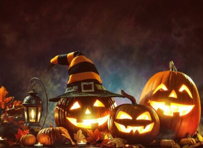 Funny-pumpkin-faces-carving-and-painting-cool-Halloween-ideas
