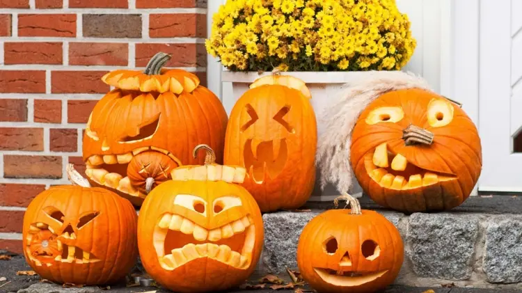 Funny pumpkin faces to imitate using various accessories