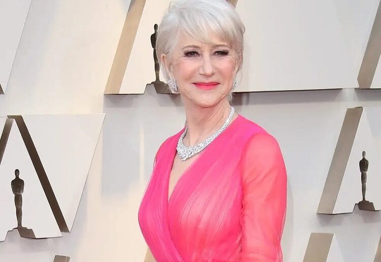 Hairstyles-for-women-over-50-Which-haircuts-make-you-younger-and-which-make-you-older