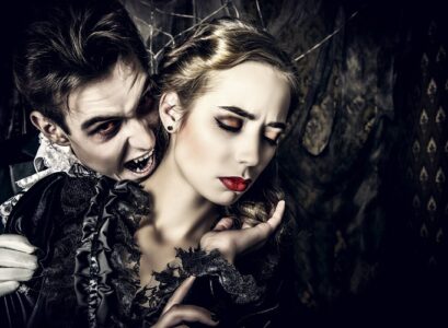 Halloween-couple-costume-2022-ideas-party