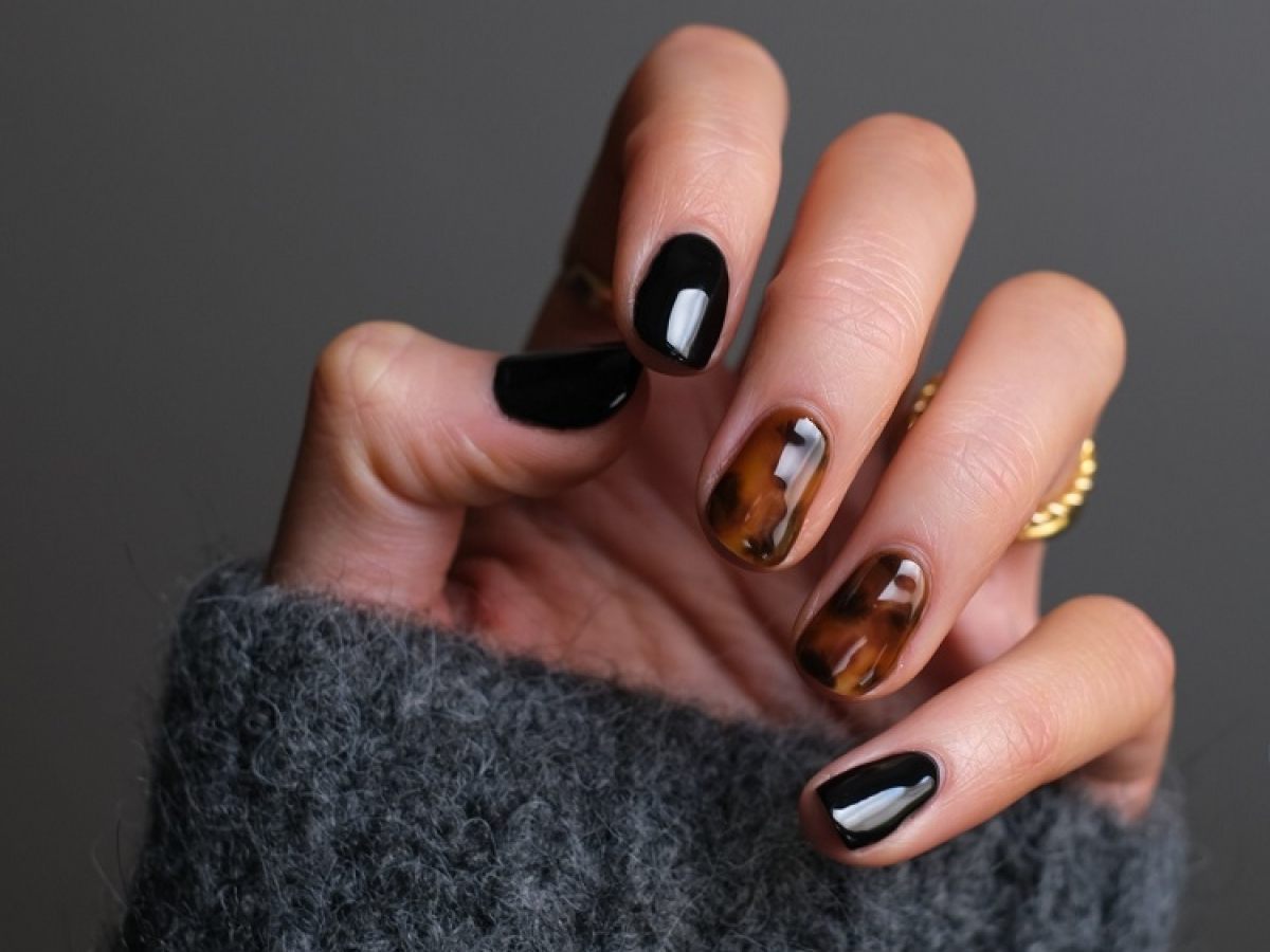 square nails design