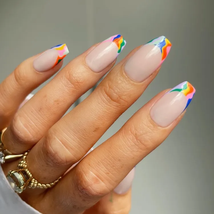 Neon French Nails Trend 2022 fall