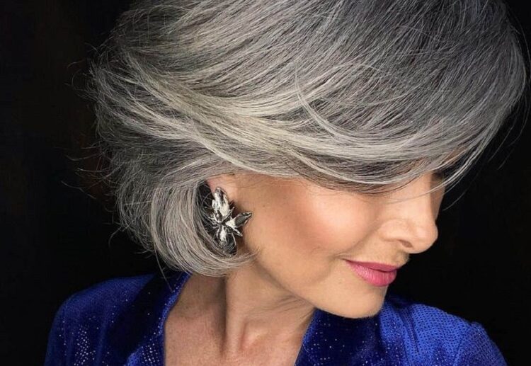 Short-gray-haircut-fall-2022-trendy-silver-hairstyles-for-women-aged-20-to-70