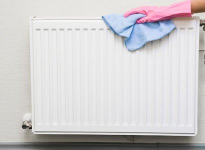 Wipe-the-radiator-and-get-it-clean-again