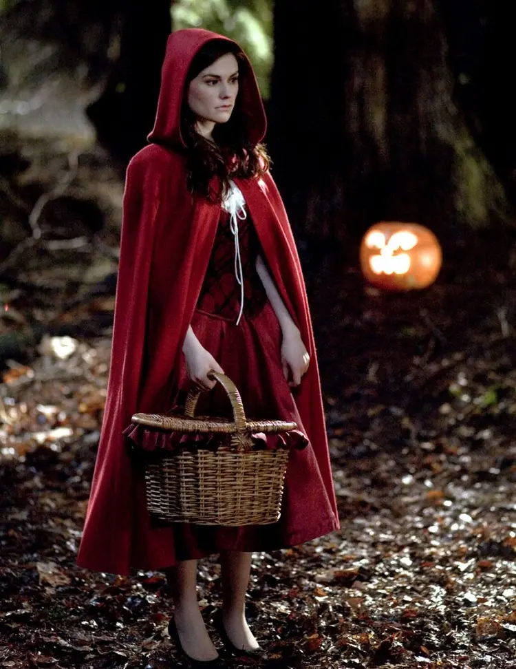 easy halloween costumes ideas 2022 red riding hood