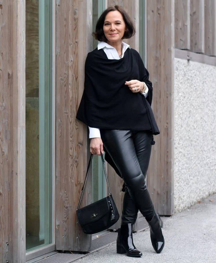 fall outfits for women over 50 with leather leggings and leather pants