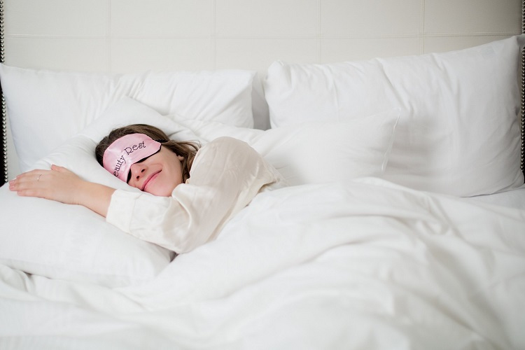 how to lose weight when sleeping 8 hours sleep per night