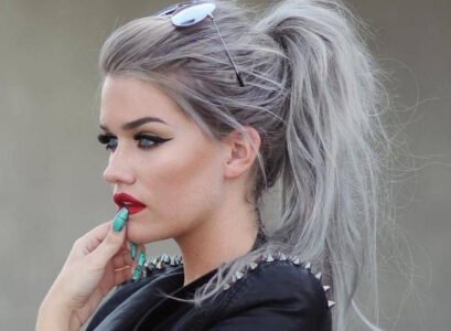 salt and pepper hair_salt and pepper hair trend