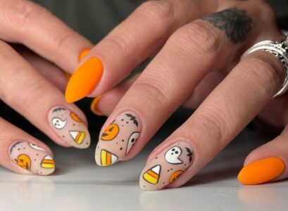 simple-and-delicate-halloween-nail-decor-in-orange-and-yellow