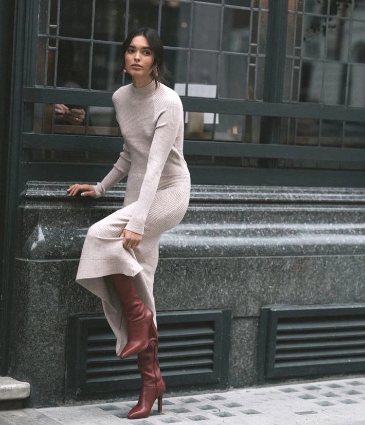 sweater dresses boots autumnal outfits trends 2022 how to wear 