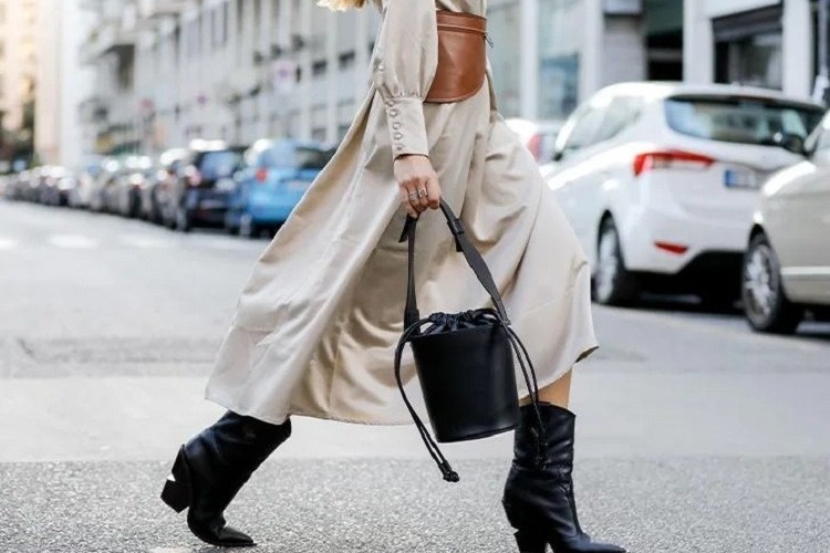 women-cowboy-boots-fashion-trend-fall-winter-2022-2023-how-to-wear-ideas-for-outfits