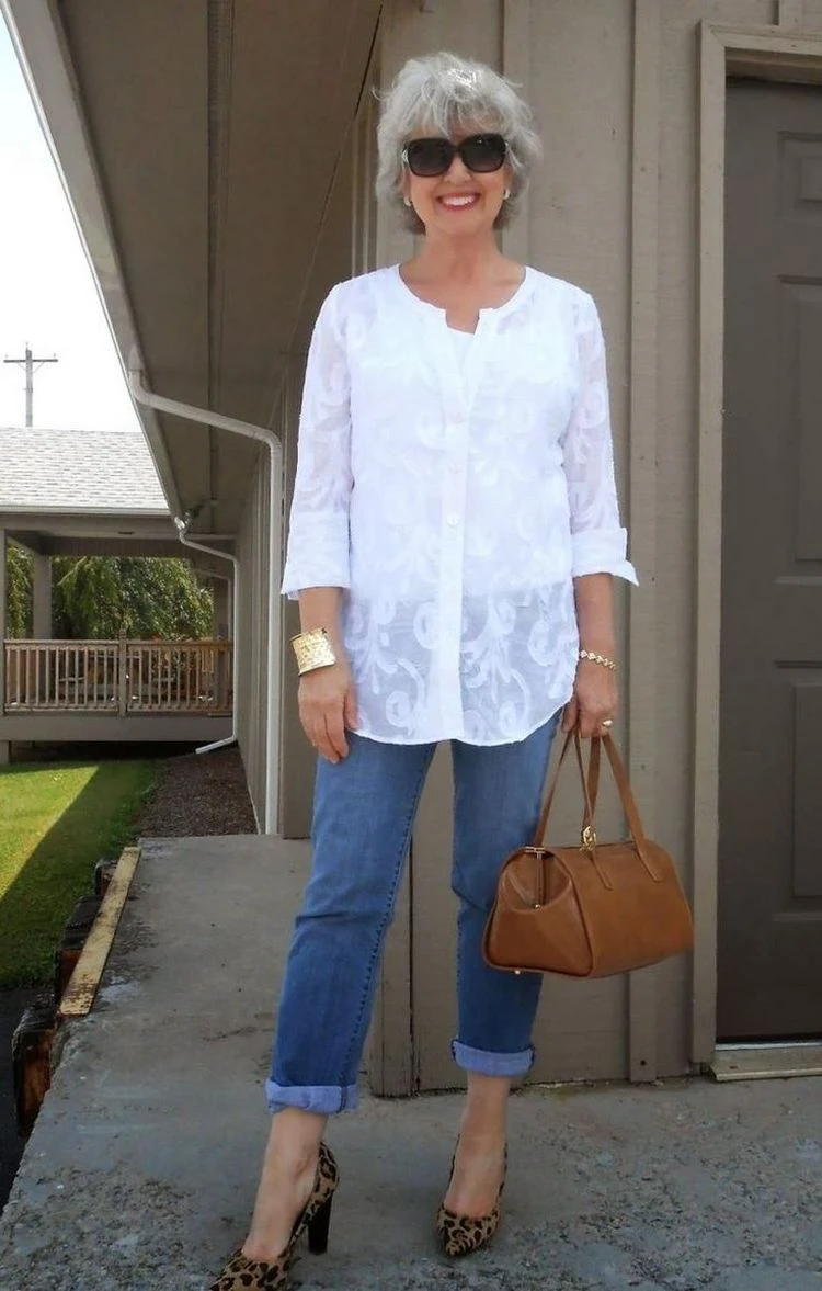 Casual fashion for women over 60 These stylish items of clothing