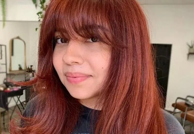 Hair-Colors-for-Round-Face-These-Modern-Hair-Shades-Make-Your-Face-Look-Thinner