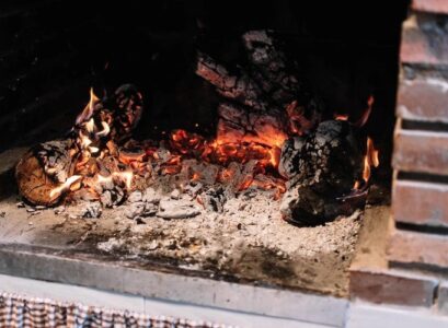 How-to-Properly-Dispose-of-Fireplace-Ash