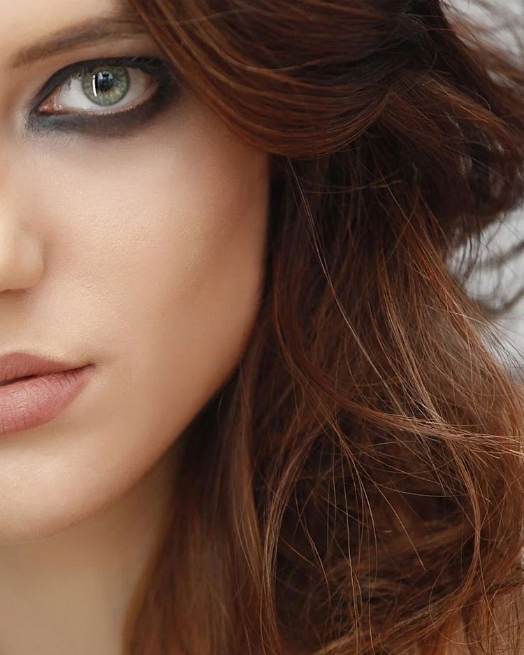 choose the right hair color for green eyes