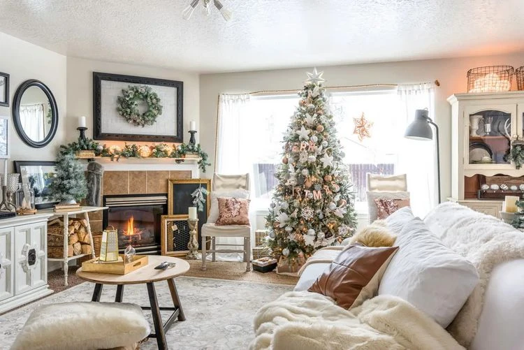 Living room decorate for Christmas modern colors