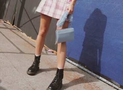 Shoe-trends-2022-how-to-combine-modern-lace-up-boots-with-different-outfits