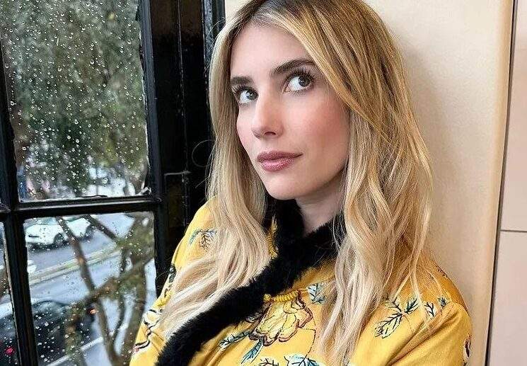 Tiramisu-Blonde-hair-color-The-most-popular-hair-trend-holiday-season
