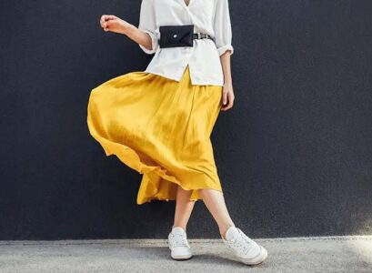 What-are-the-skirt-trends-for-women-over-40-years-4-models