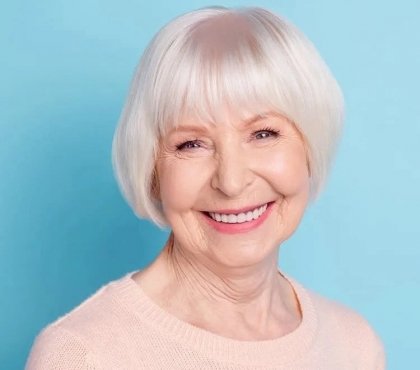 What-bangs-to-wear-over-60-years-of-age-Glamorous-hairstyles-for-mature-women