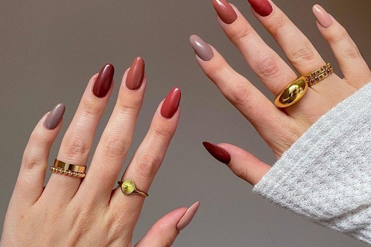 What-nail-polish-color-after-50-what-colors-make-you-look-older
