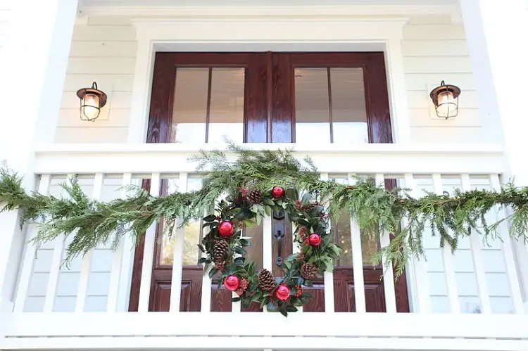 balcony christmas wreath_christmas wreaths