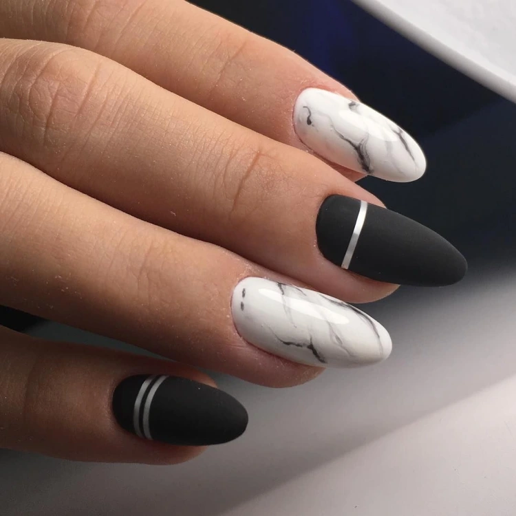 black and white manicure achromatic marble effect