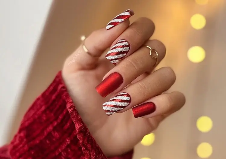 candy cane red nails design for christmas 2022 trendy ideas cute shiny square shape