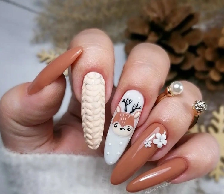 christmas nails art embossed deer terracotta colors trends for 2022 what color to choose