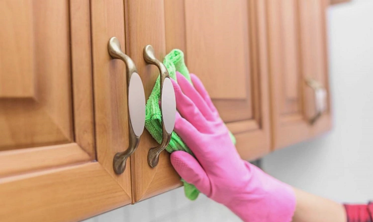 clean natural wood kitchen cabinets from sticky grease homemade solution vinegar warm water