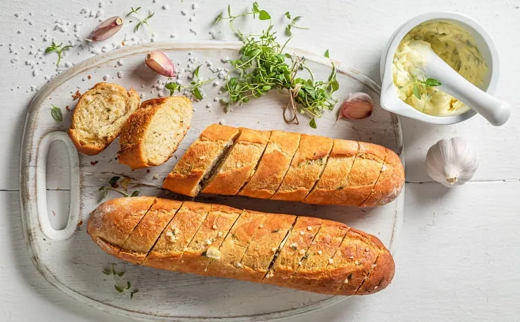 delicious-garlic-bread-with-herbs-baguette