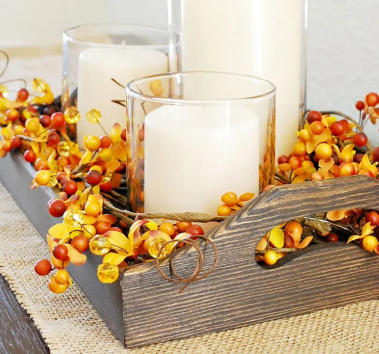 easy Thanksgiving table centerpieces idea arrange fall elements on a serving tray