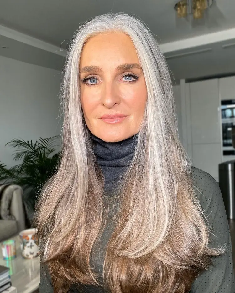 hairstyle women 60 years old