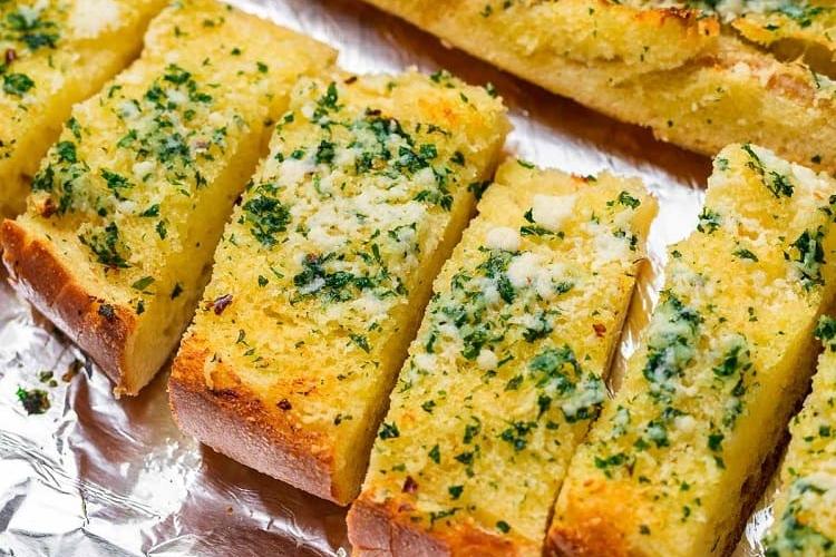 homemade garlic bread_ pasta appetizers