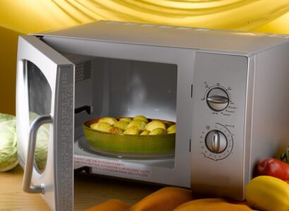 how long to microwave a potato baked jacket cooking recipe easy simple delicious