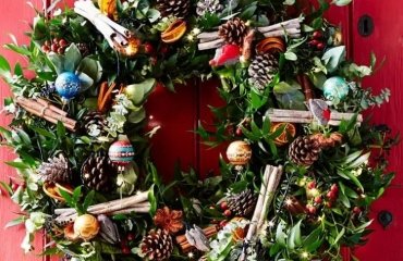 how to make a christmas wreath_DIY christmas wreath